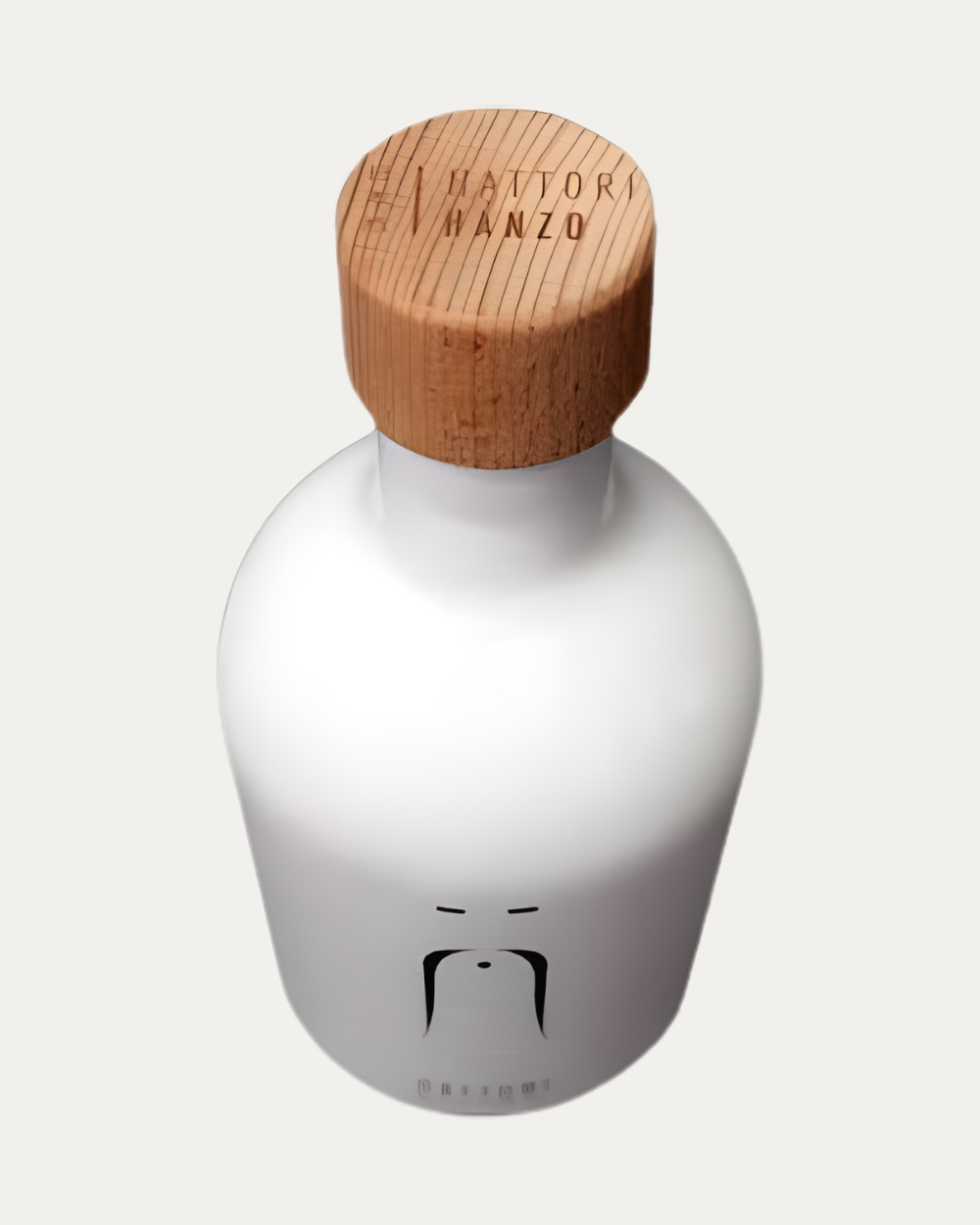 Licor Hattori Hanzo Saké de 375 ml presentado en botella individual de alta calidad